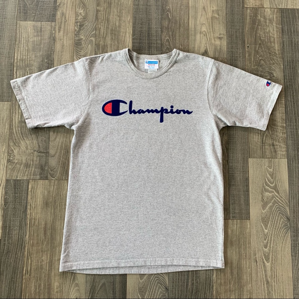 VTG 90s Champion Flock Script Velvet Logo T-Shirt Tee 
Medium Grey